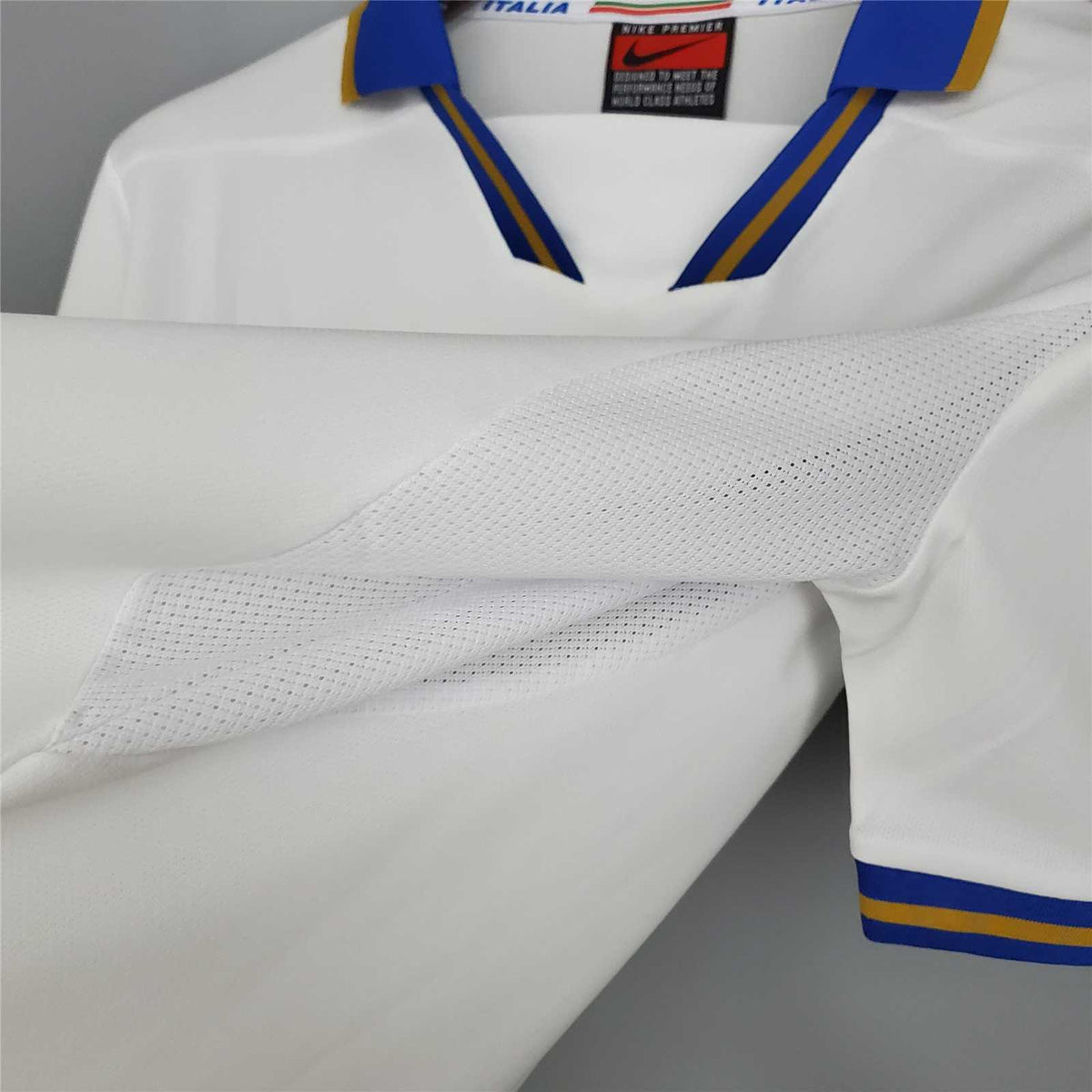 1996 Retro Italy Away Jersey