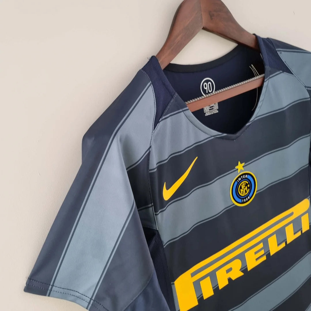 2004-2005 Retro Inter Milan Third Away Jersey