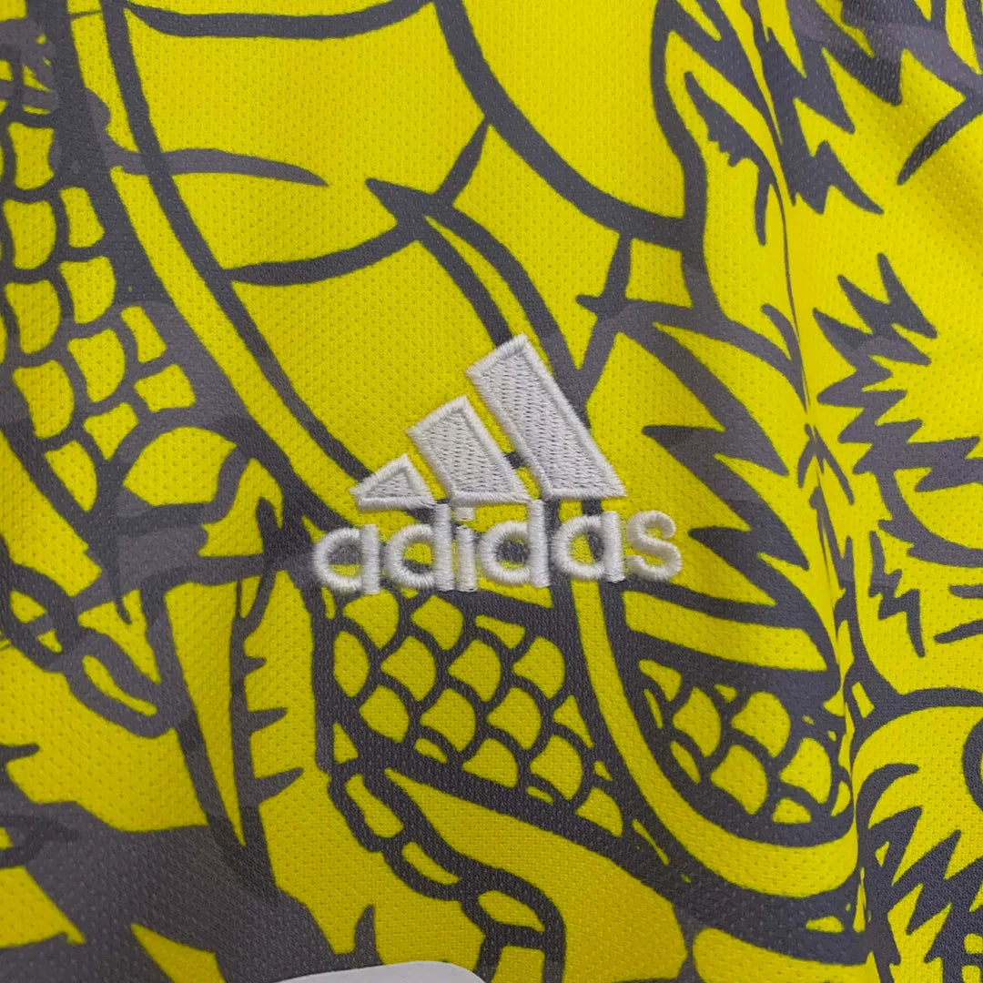 Real Madrid "Dragón Amarillo" Limited Jersey