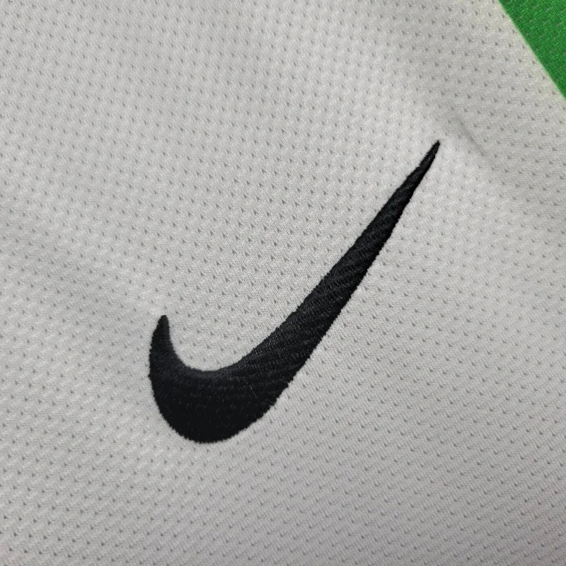 2010-2011 Retro Juventus Away Jersey