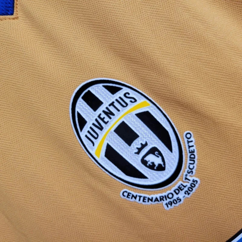 2005-2006 Retro Juventus Third Away Jersey