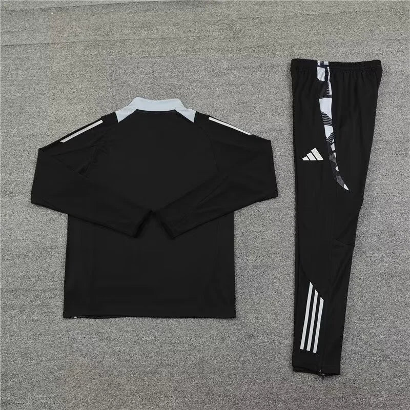 Manchester United Black Tracksuit