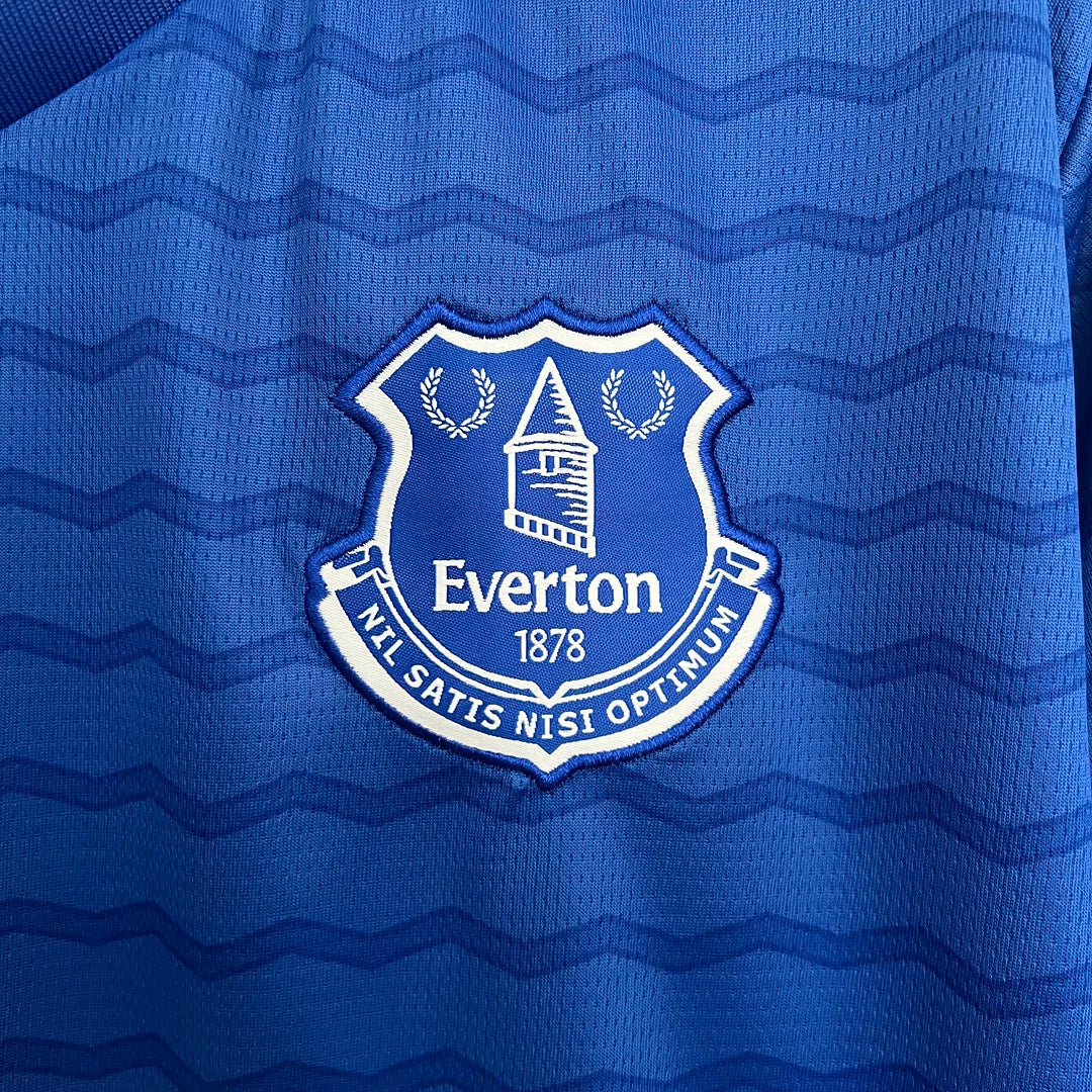 2025/2026 Everton Home Kit