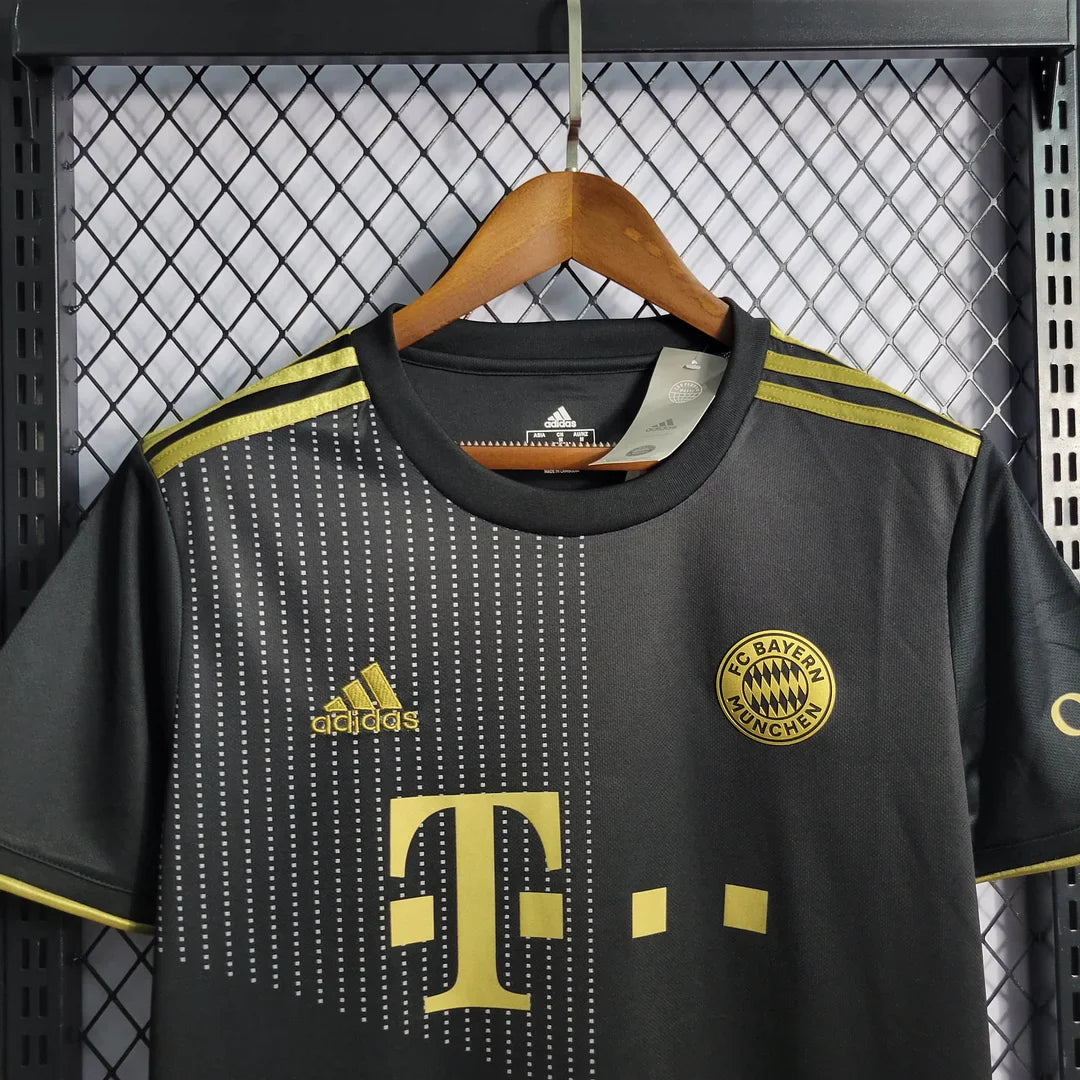 2021/2022 Retro Bayern Munchen Away Jersey