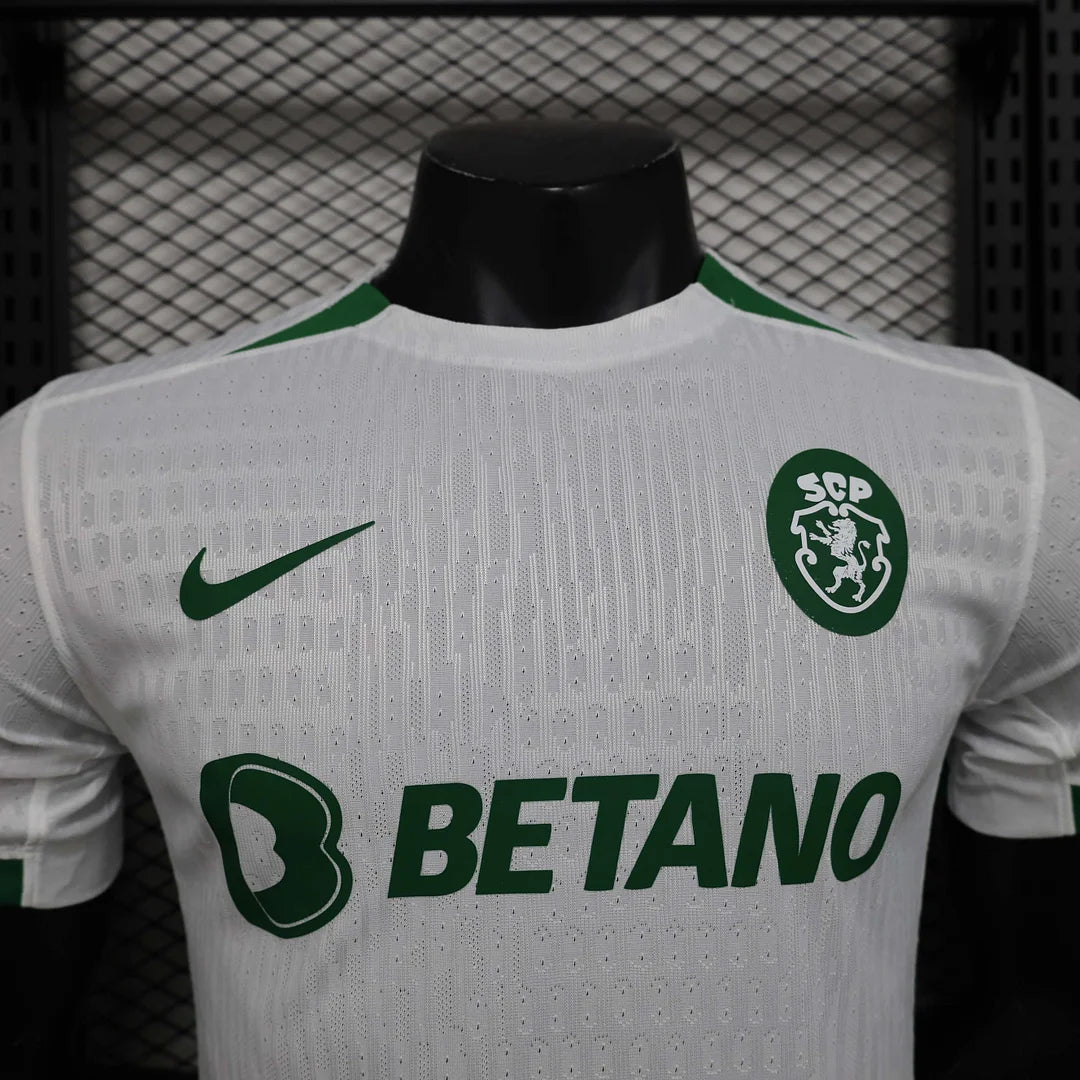 2024-2025 Player Sporting Lisbon Away Kit