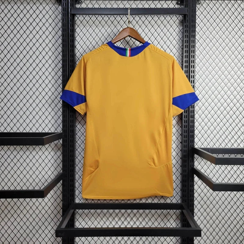 2005-2006 Retro Juventus Third Away Jersey