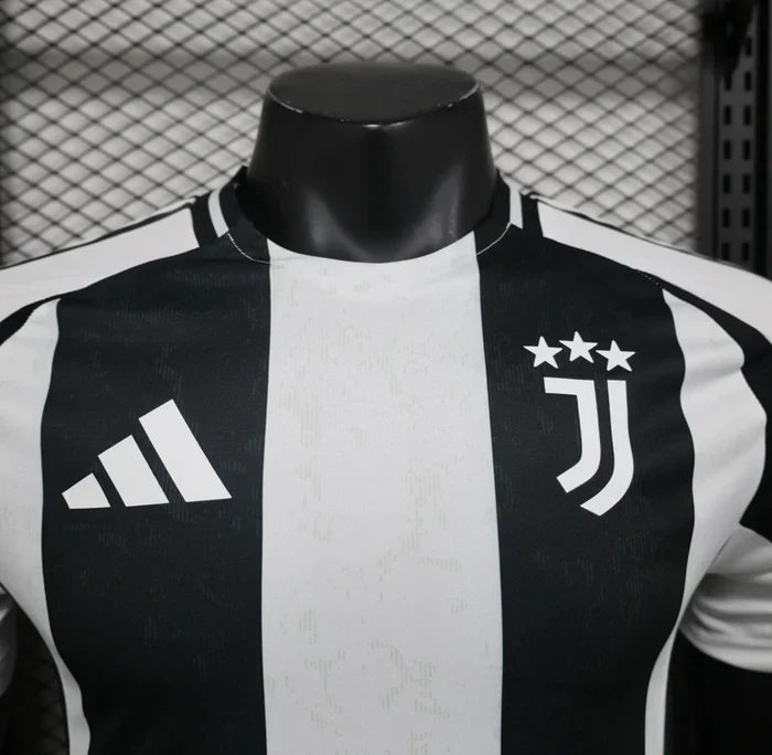 Juventus 2024/2025 Home Kit