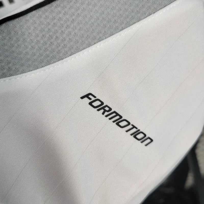 2006/2007 Retro Real Madrid Home Jersey