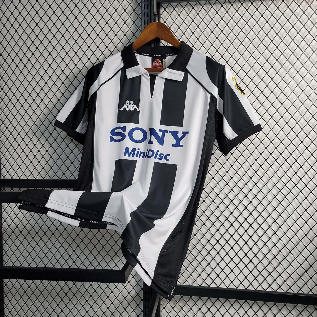 1997-1998 Retro Juventus Home Jersey
