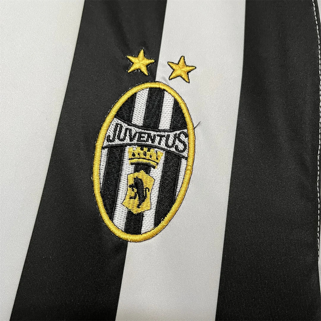 2003-2004 Retro Juventus Home Jersey