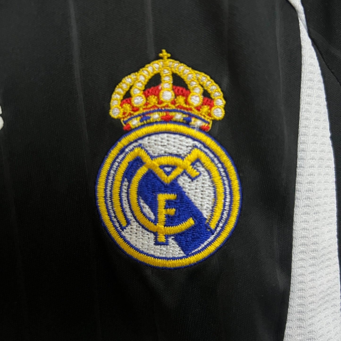 2006/2007 Retro Real Madrid Away Kit Kids Size