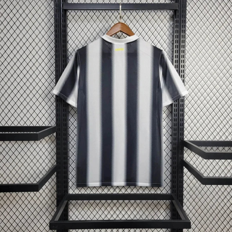 2011-2012 Retro Juventus Home Jersey