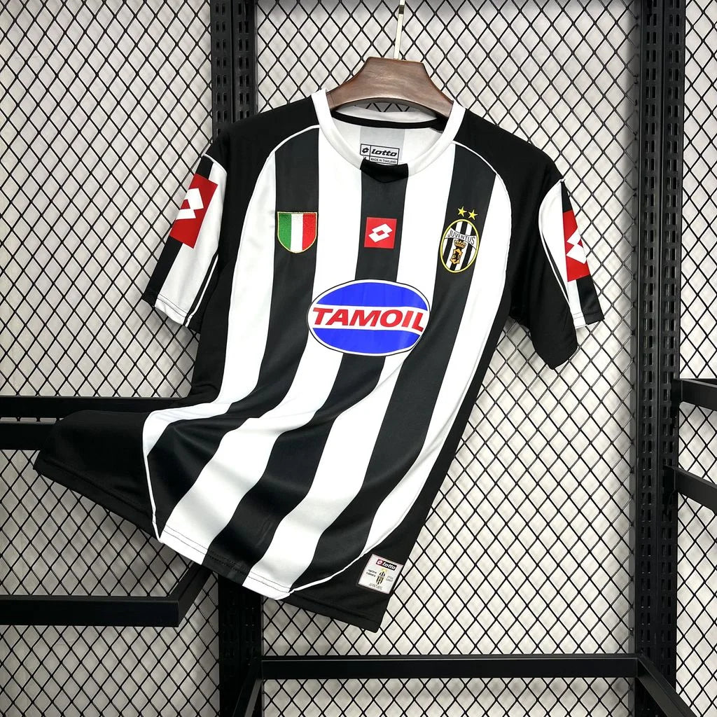 2002-2003 Retro Juventus Home Jersey