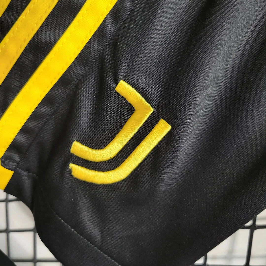 2023/2024 Juventus Home Kids Size