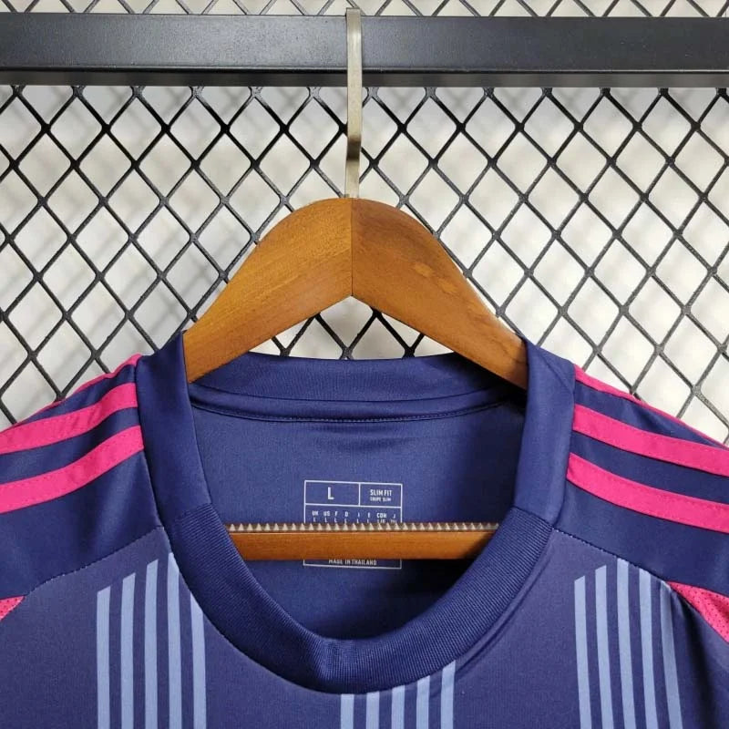 2024-2025 Nottingham Forest Away Kit