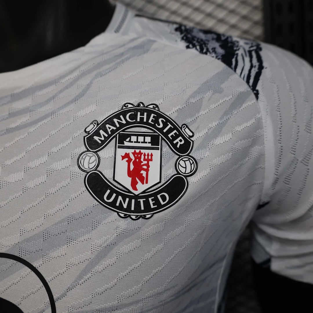 Manchester United "Iron Crest" Limited Jersey