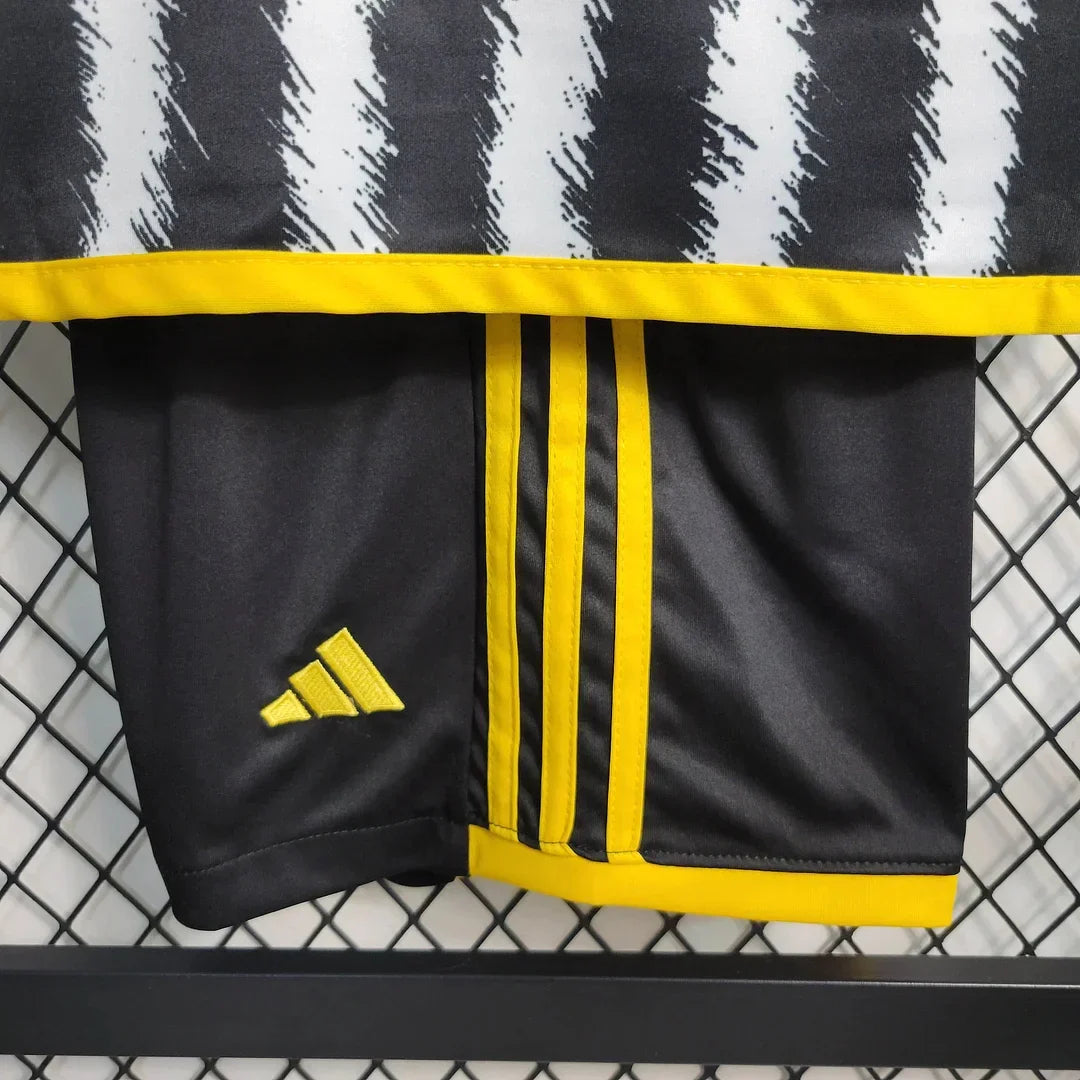 2023/2024 Juventus Home Kids Size