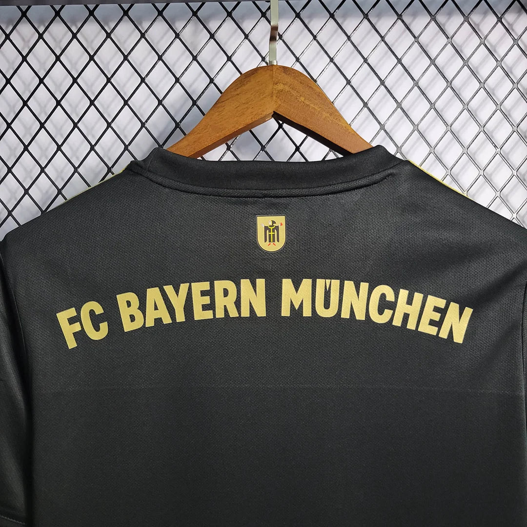 2021/2022 Retro Bayern Munchen Away Jersey