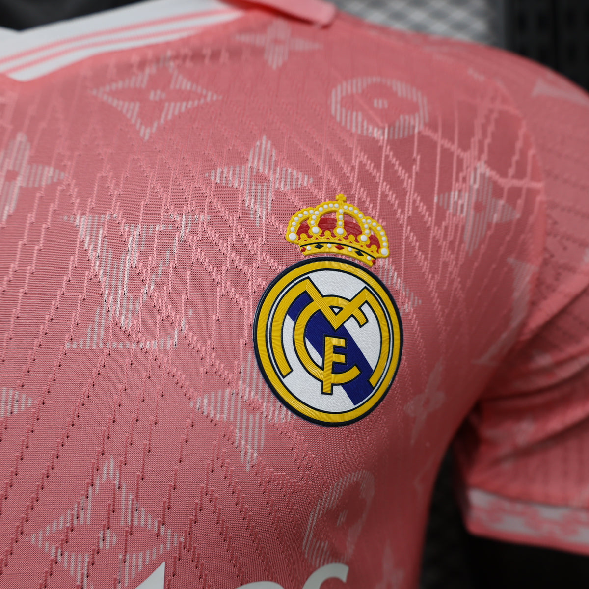 2026/2027 Real Madrid x LV Pink Limited Jersey