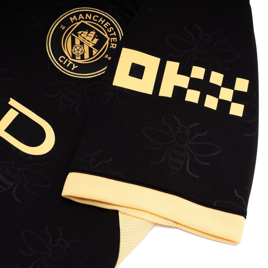 2026/2027 Manchester City Away Kit