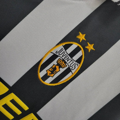 2001-2002 Retro Juventus Home Jersey