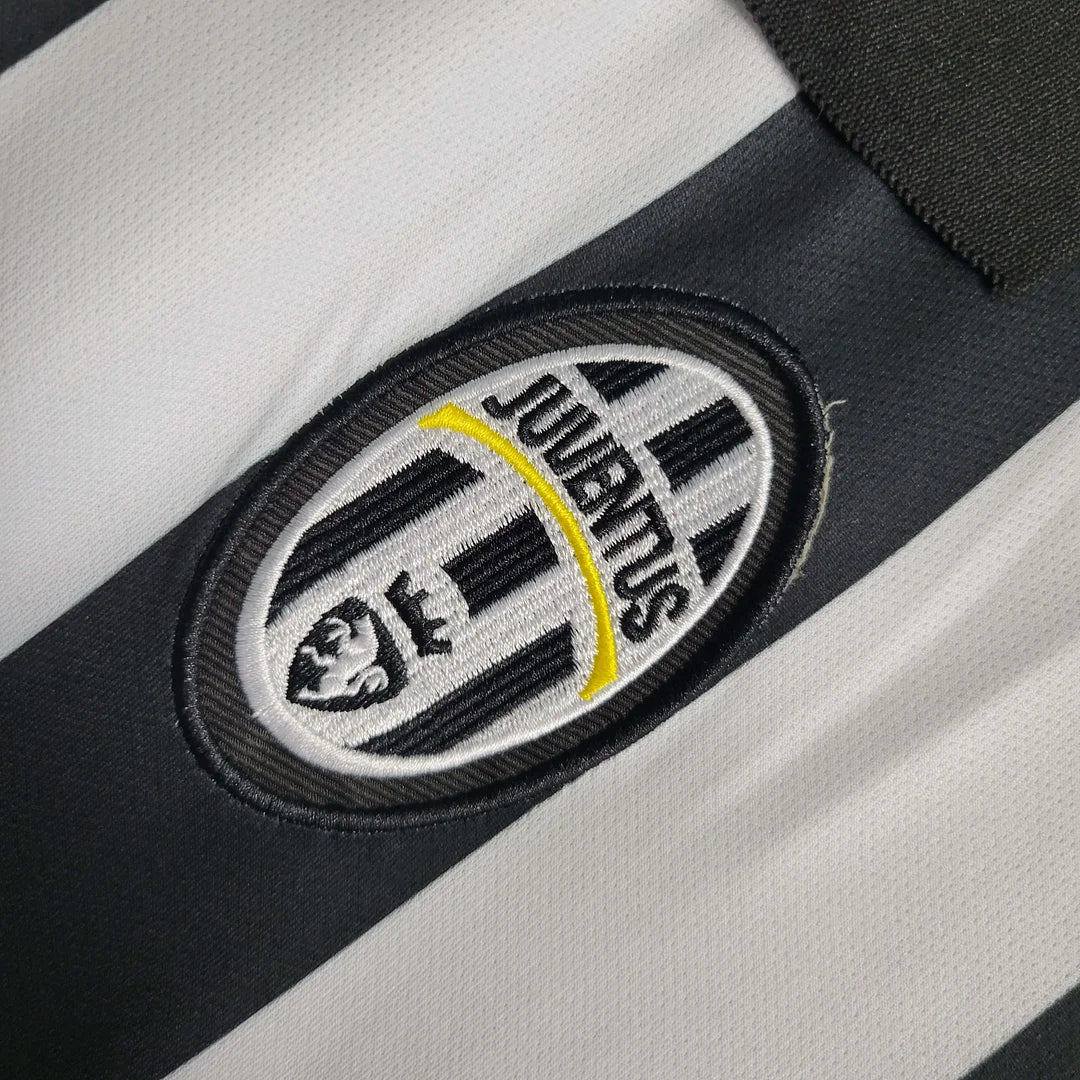 2014-2015 Retro Juventus Home Jersey