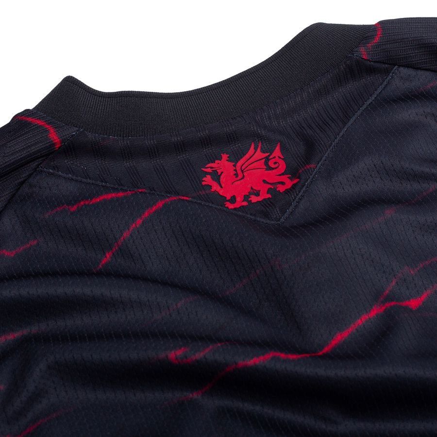 2026/2027 Wrexham Away Kit