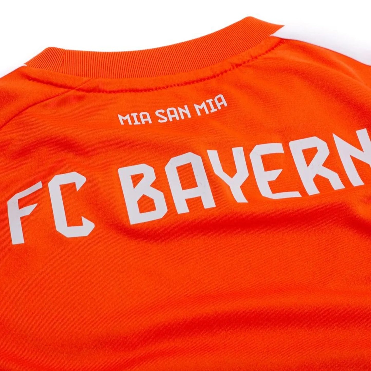 2026/2027 Bayern Munchen Goalkeeper Kit