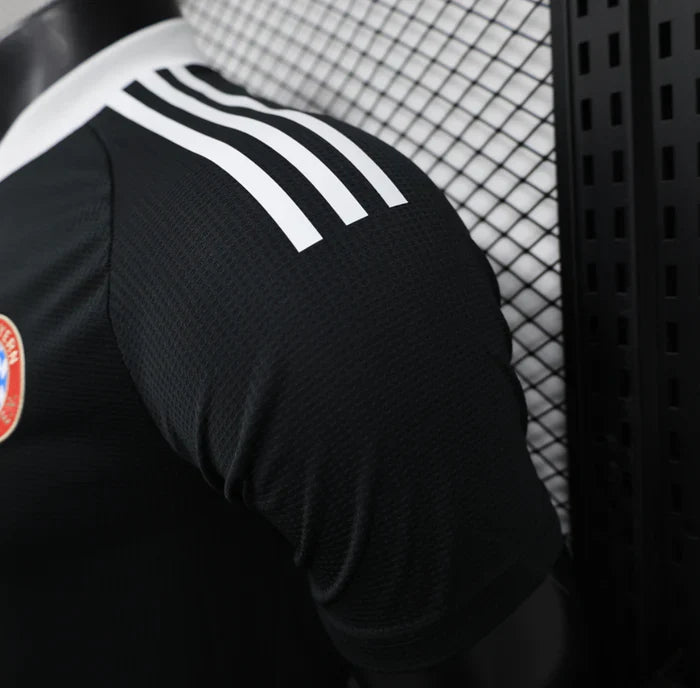 2024/2025 Bayern Munchen Goalkeeper Third Away Kit