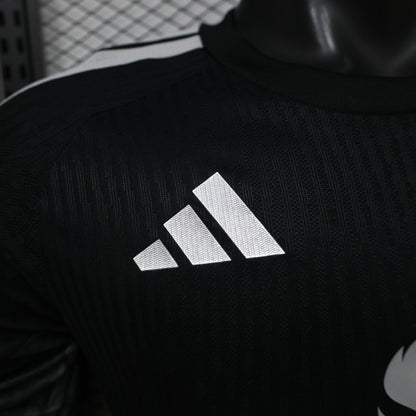 2026/2027 Manchester United Goalkeeper Kit