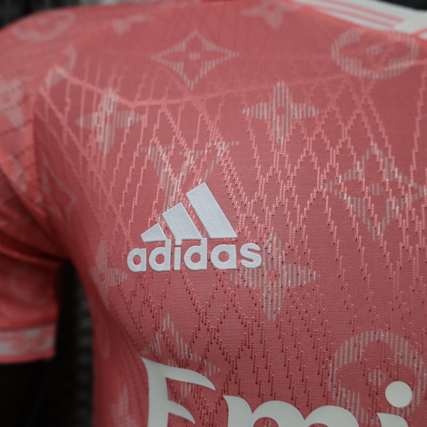 2026/2027 Real Madrid x LV Pink Limited Jersey
