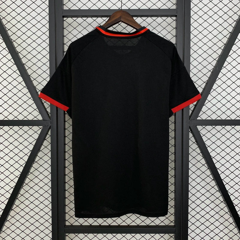 Real Madrid "Serpent Rojo" Limited Jersey