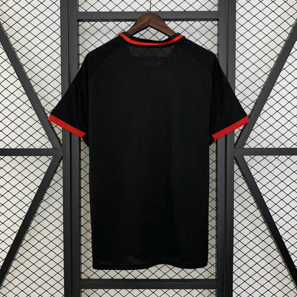 Real Madrid "Serpent Rojo" Limited Jersey