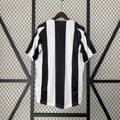 2004-2005 Retro Juventus Home Jersey