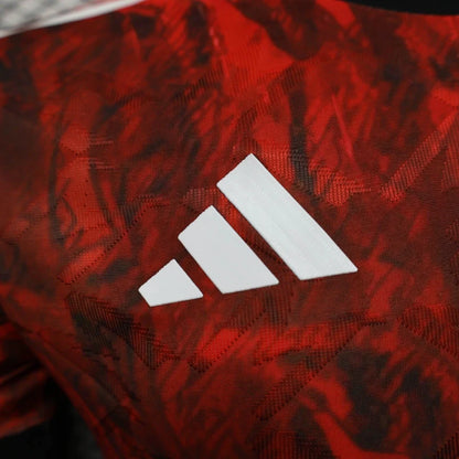 Manchester United "Inferno Pulse" Limited Jersey