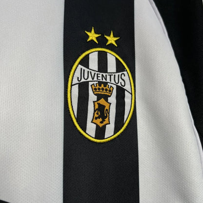 2002-2003 Retro Juventus Home Jersey