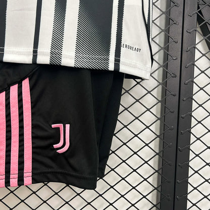 2025-2026 Juventus Home Kit Kids Size