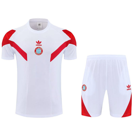 2025/2026 Bayern Munchen Training Set