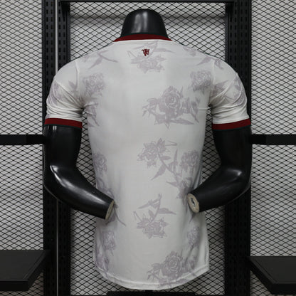 Manchester United "Rose Heritage" Limited Jersey