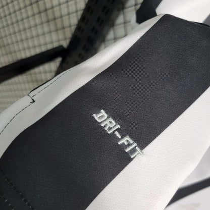 2014-2015 Retro Juventus Home Jersey
