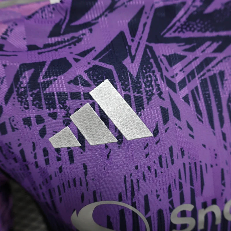 Manchester United "Violet Edge" Limited Jersey