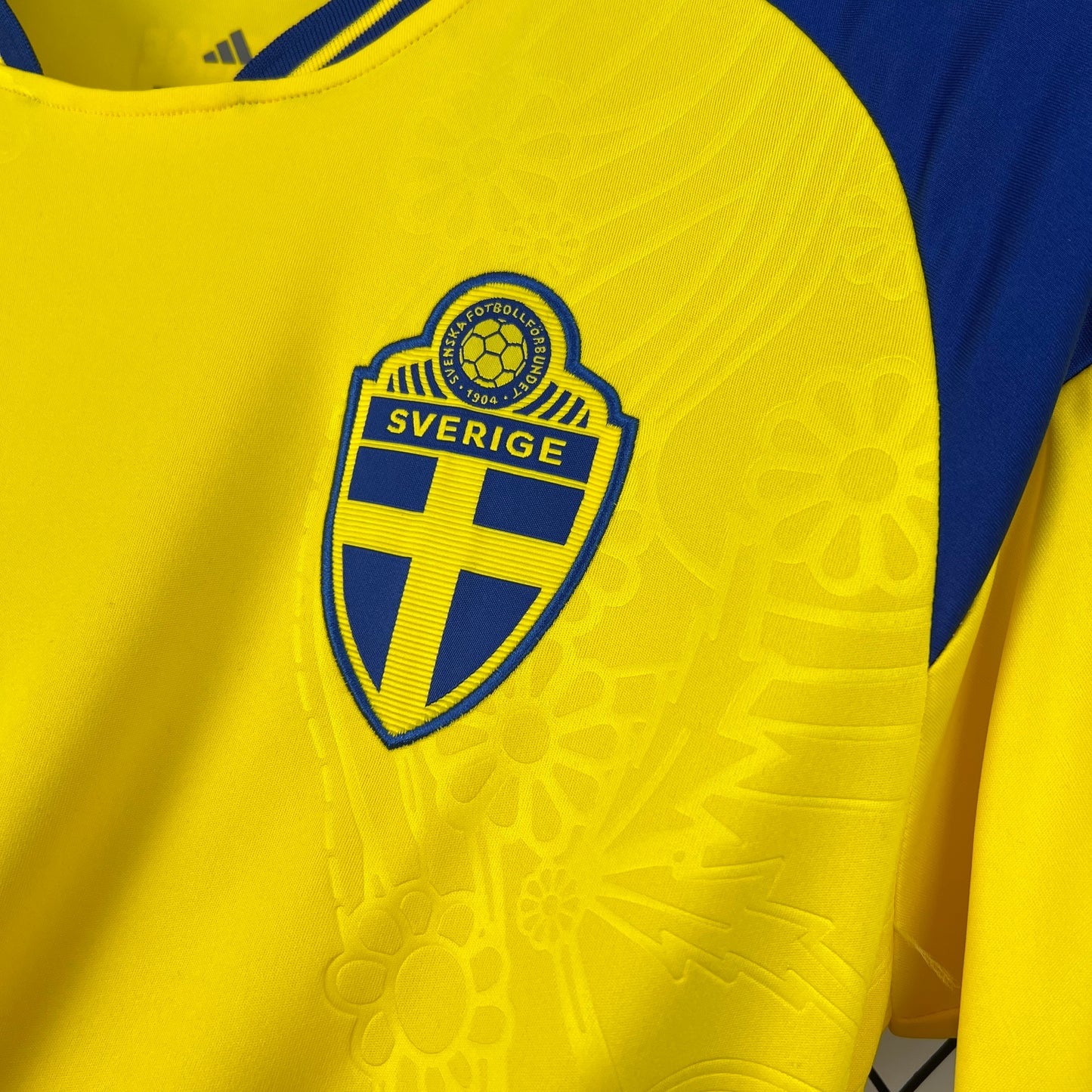 2026 Sweden Home World Cup Kit Fan Version