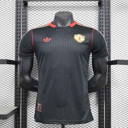 Manchester United 2025/2026 Limited Jersey
