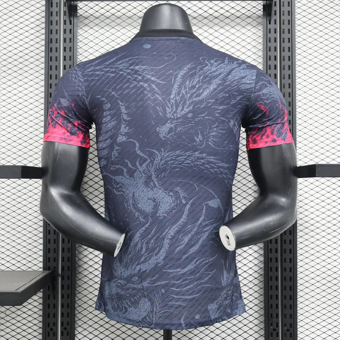 Real Madrid "Dragón Escarlata" Limited Jersey
