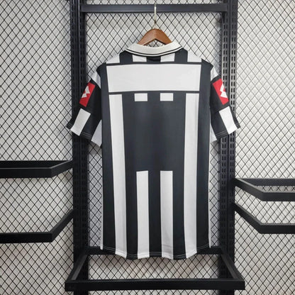 2001-2002 Retro Juventus Home Jersey