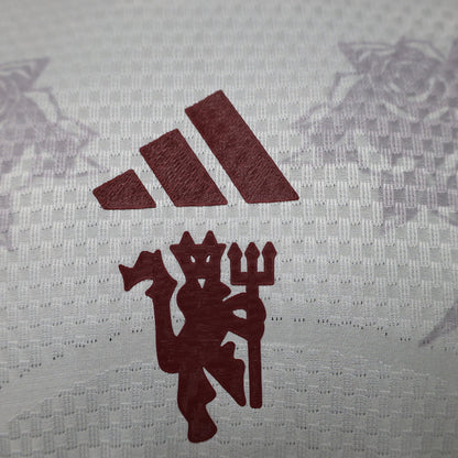 Manchester United "Rose Heritage" Limited Jersey