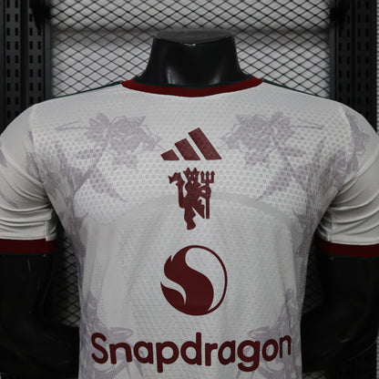 Manchester United "Rose Heritage" Limited Jersey