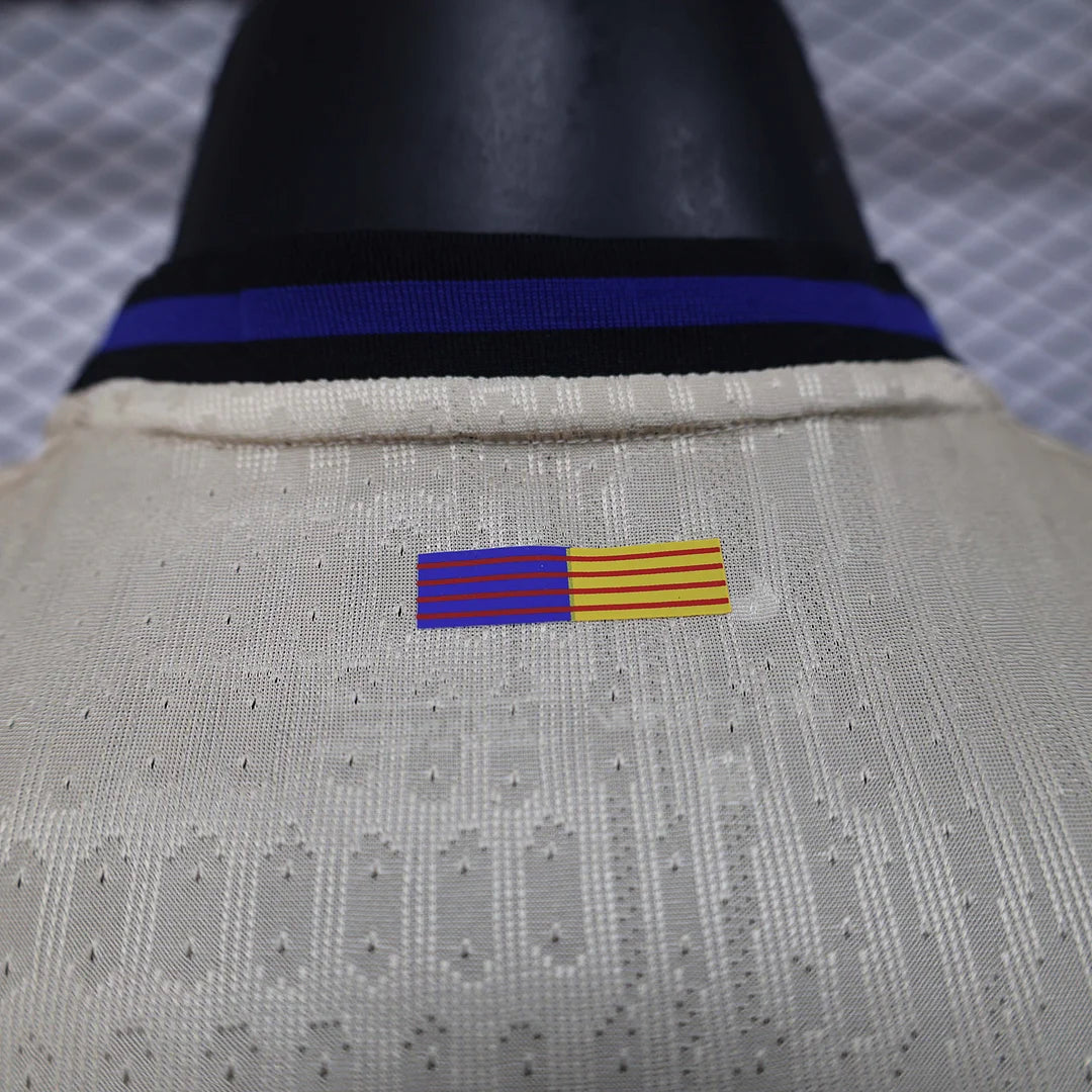 Barcelona 2025/2026 Away Kit