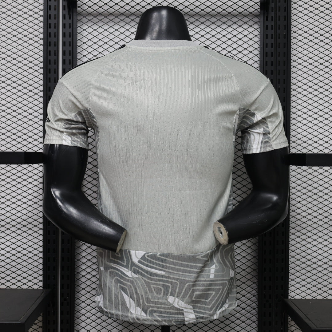2026/2027 Arsenal Goalkeeper Kit