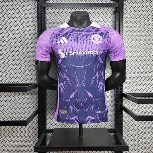 Manchester United "Violet Edge" Limited Jersey